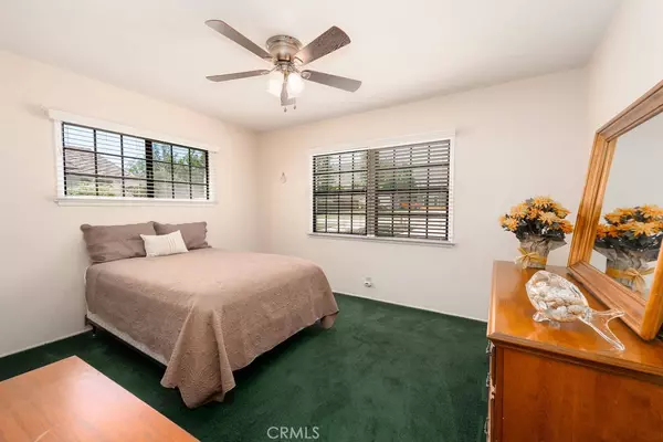 Glendora, CA 91741,750 E Mountain View AVE