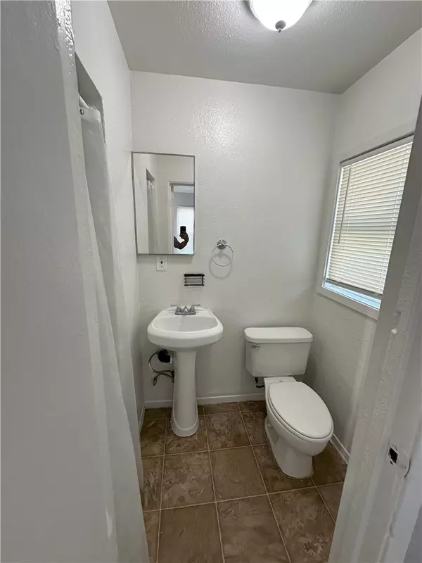 San Bernardino, CA 92410,126 S Giovanola AVE