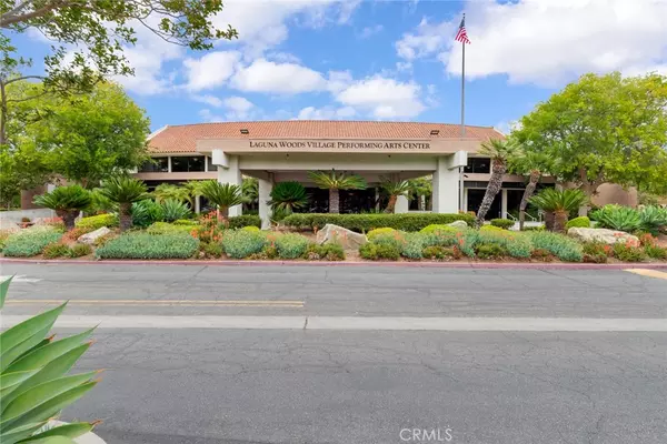 Laguna Woods, CA 92637,263 Calle Aragon #D