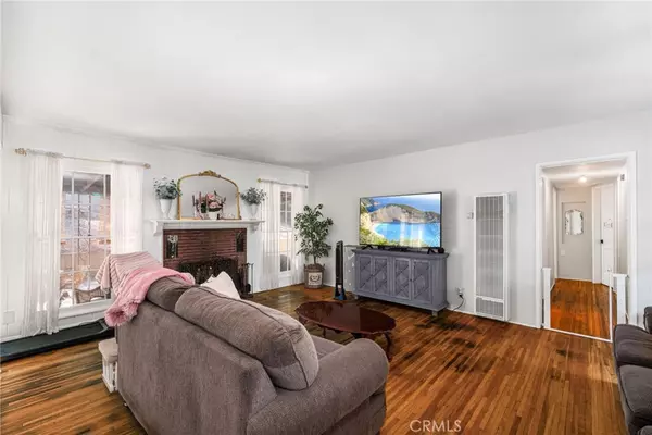 Los Angeles, CA 90032,4600 Edelle PL