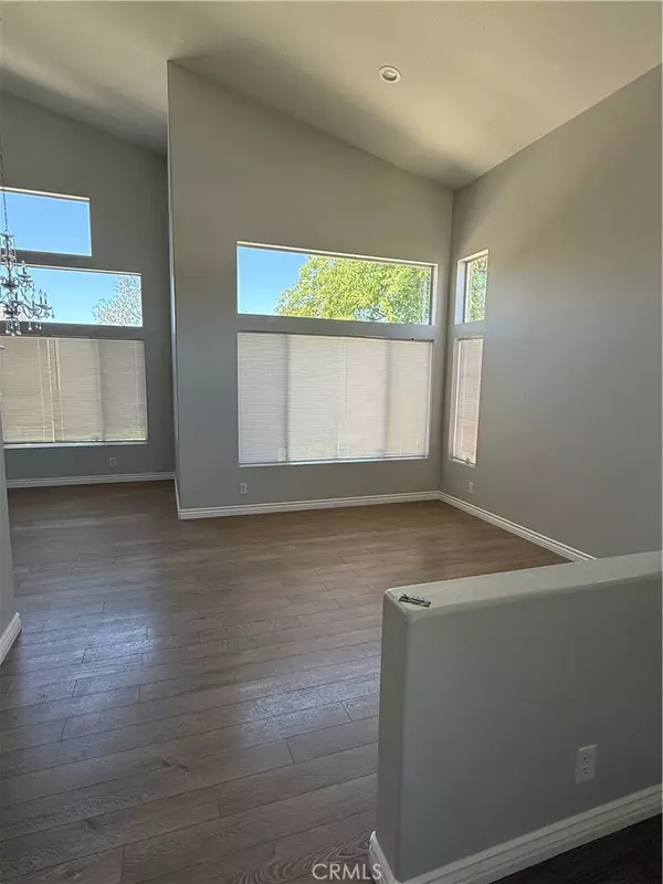 Corona, CA 92879,670 Stoney Creek CIR