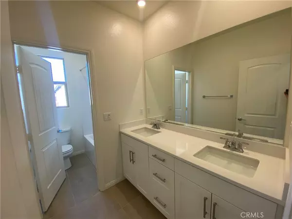 San Bernardino, CA 92408,1928 S Apple Tree WAY