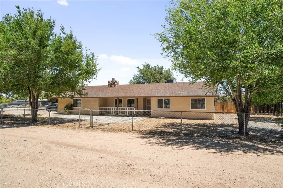 7161 7th AVE, Hesperia, CA 92345
