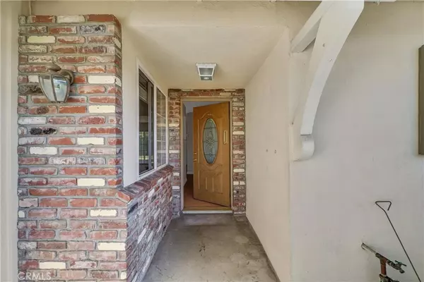 La Habra, CA 90631,420 W Parkwood AVE
