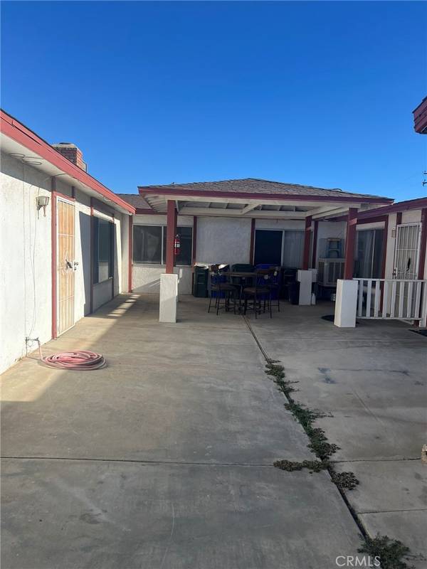 Apple Valley, CA 92308,13060 Kiowa RD