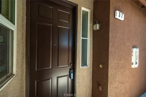 Rancho Cucamonga, CA 91730,8692 9th ST #37