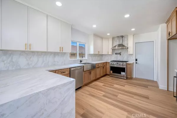 Garden Grove, CA 92841,11251 Bowles AVE