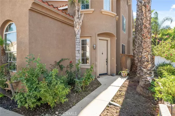 Corona, CA 92883,22315 Hayworth CT