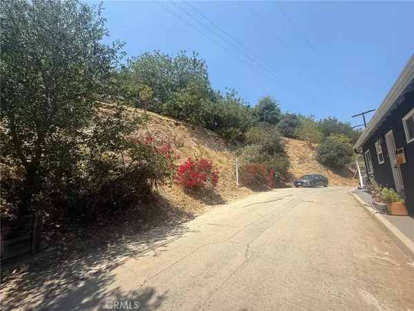 Mount Washington, CA 90065,4351 Glenmuir Ave.