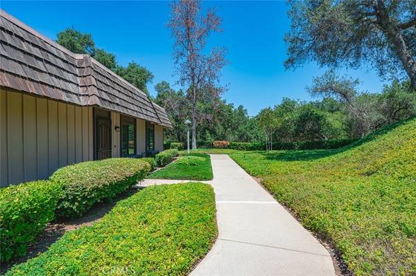 664 Driftwood LN, San Dimas, CA 91773
