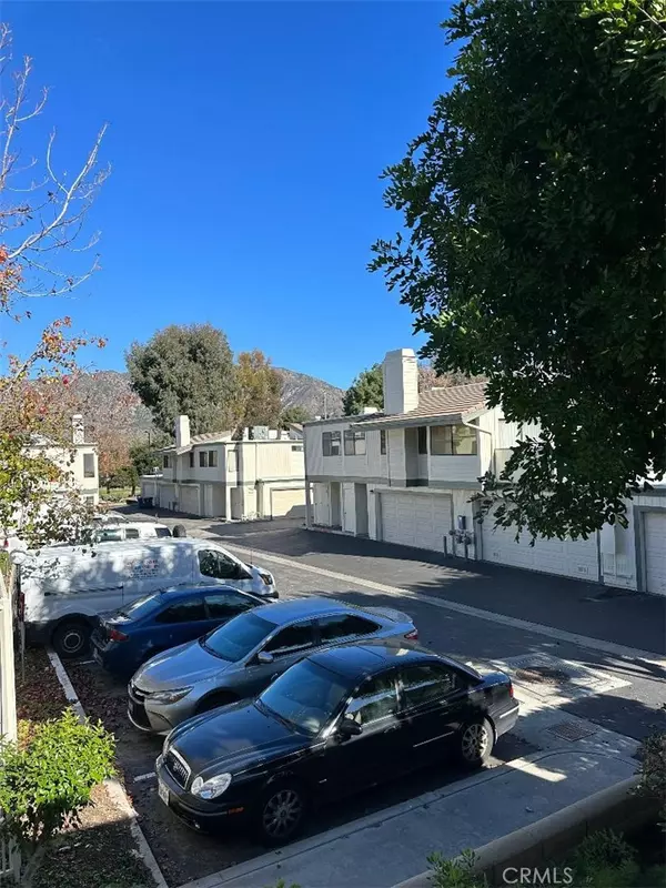 Sunland, CA 91040,10475 Newhome AVE #3