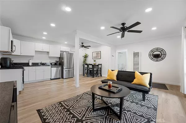 Long Beach, CA 90805,106 E Osgood ST
