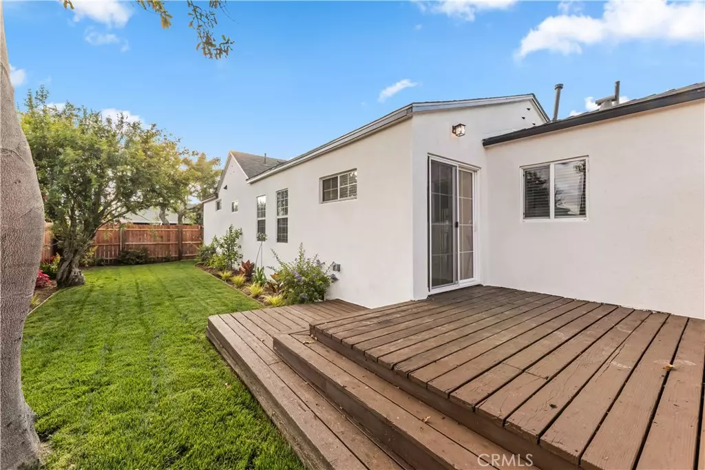 Inglewood, CA 90301,9716 Felton AVE