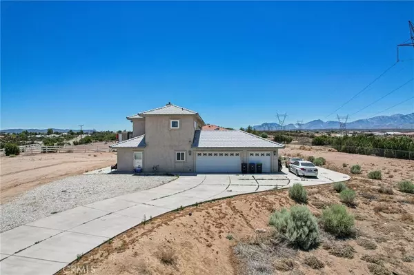 Oak Hills, CA 92344,8294 Aster RD