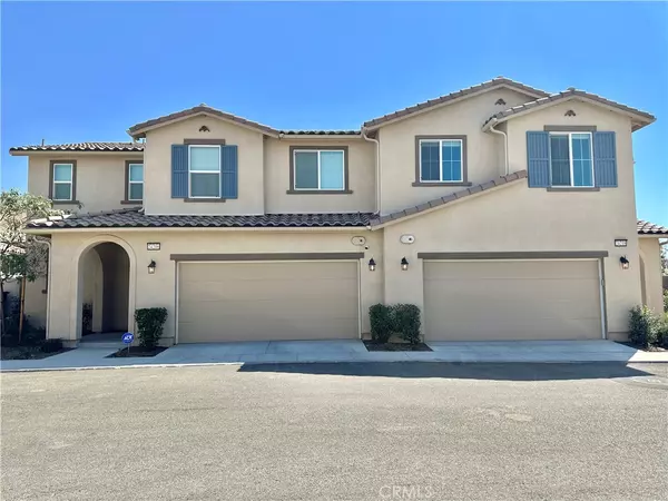 24218 Hillcrest DR, Corona, CA 92883
