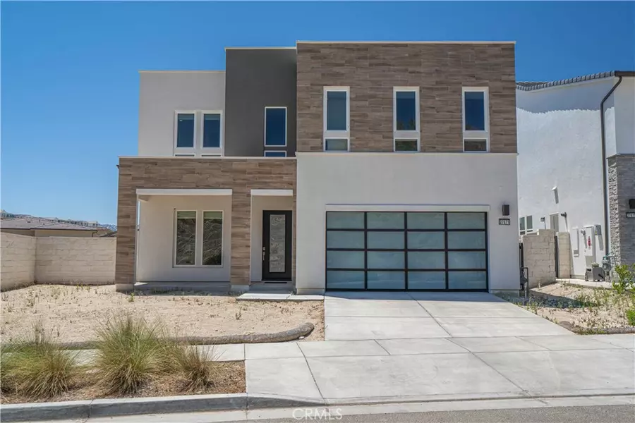 27871 Screenplay PL, Valencia, CA 91381