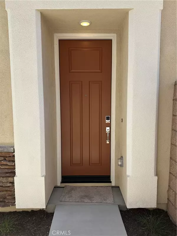 Upland, CA 91786,409 Verna ST