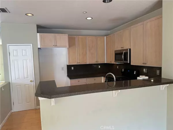Rancho Cucamonga, CA 91730,7353 Ellena W #3