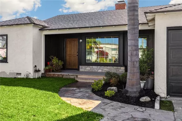 Inglewood, CA 90305,8620 S 4th AVE