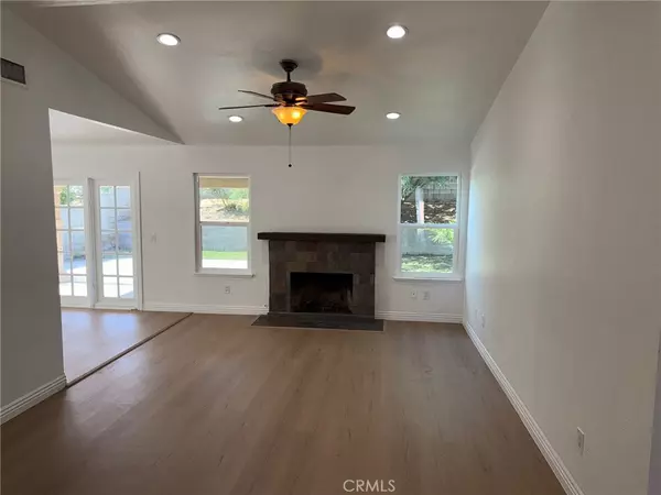Ontario, CA 91761,926 E Skylark ST