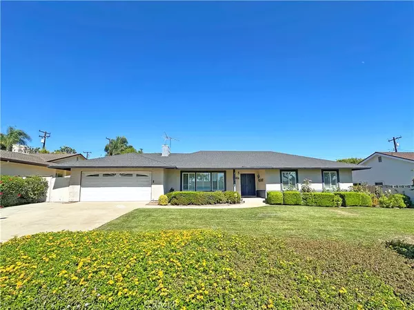 1562 Whittier AVE, Claremont, CA 91711