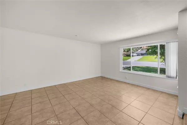 Jurupa Valley, CA 92509,5721 Camino Real