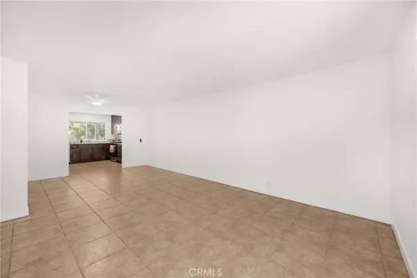Jurupa Valley, CA 92509,5721 Camino Real