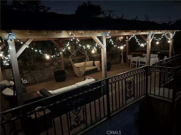 Los Angeles, CA 90061,13207 S Carlton AVE