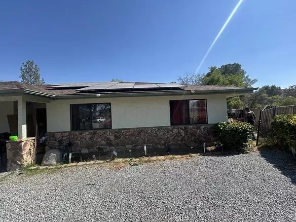 Hemet, CA 92544,27307 Balboa CT