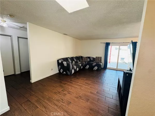 Victorville, CA 92392,13006 Petaluma RD