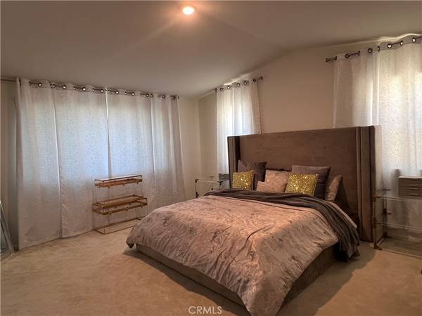 Fontana, CA 92336,4414 Monarch DR
