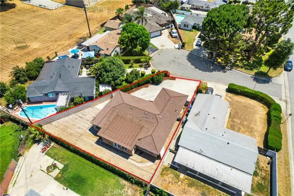 Azusa, CA 91702,937 E Haltern ST