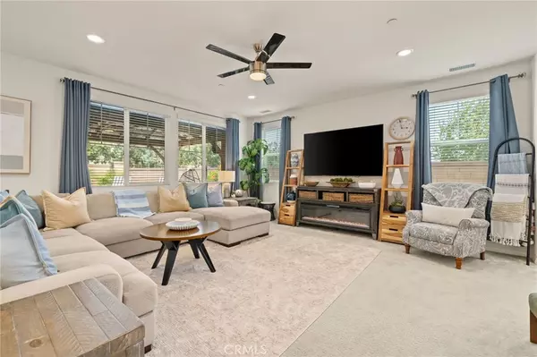 Ontario, CA 91761,3071 E Oak Knoll