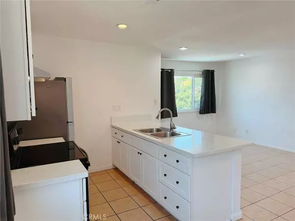 Rowland Heights, CA 91748,18106 Colima RD #4