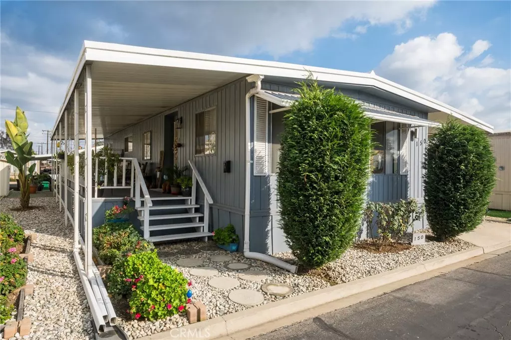 La Verne, CA 91750,2755 Arrow #150