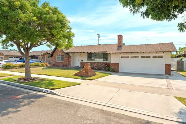 819 S Courson DR, Anaheim, CA 92804