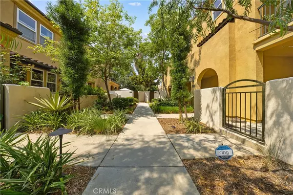 San Gabriel, CA 91776,272 S Arroyo DR #C