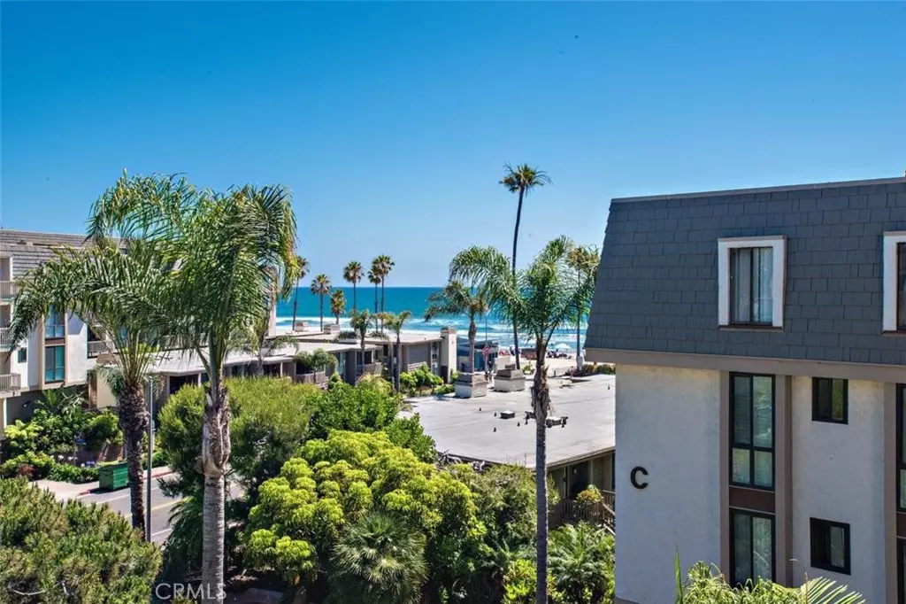 Oceanside, CA 92054,999 N Pacific ST #B224