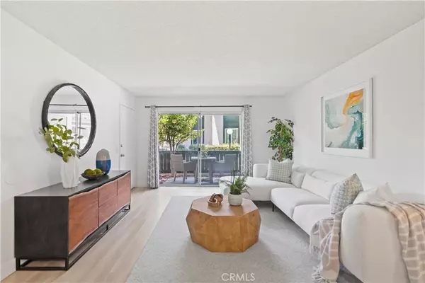 Lake Forest, CA 92630,23222 Orange AVE #7