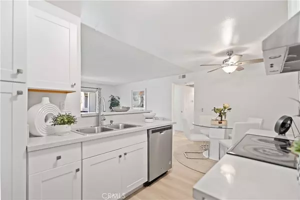 Lake Forest, CA 92630,23222 Orange AVE #7
