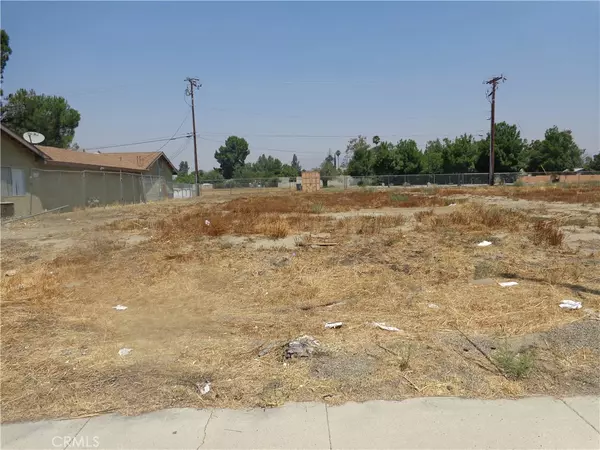 1170 Olive Tree LN, Hemet, CA 92543