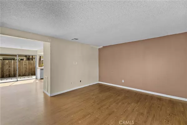 Duarte, CA 91010,1386 3rd Street