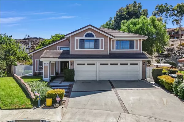 Diamond Bar, CA 91765,981 Silvertip DR