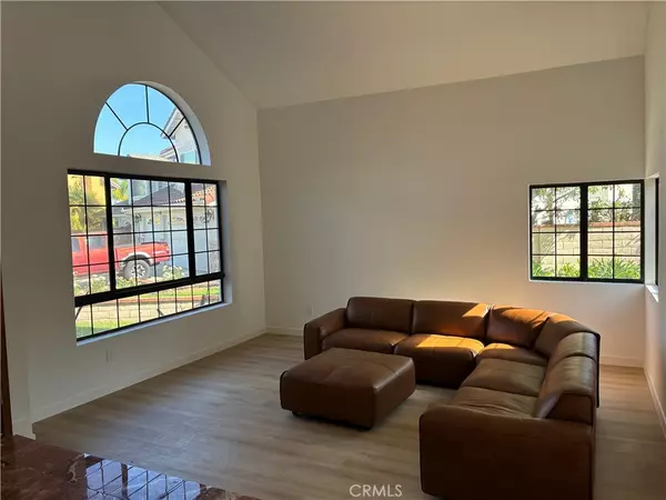 Diamond Bar, CA 91765,981 Silvertip DR