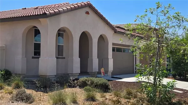 Highland, CA 92346,7993 Palermo CT