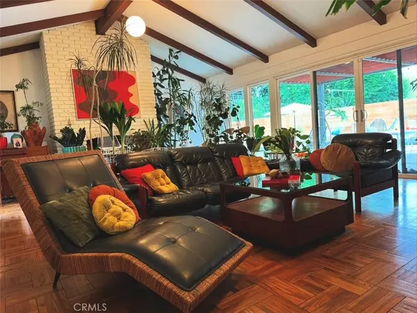 Redlands, CA 92373,1105 W Highland AVE