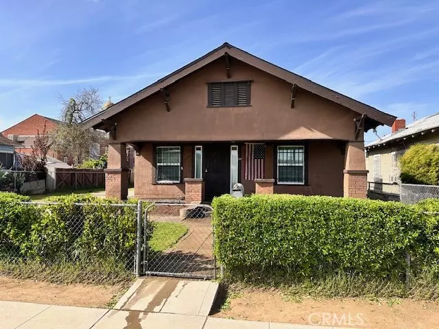 231 F ST, Fresno, CA 93706