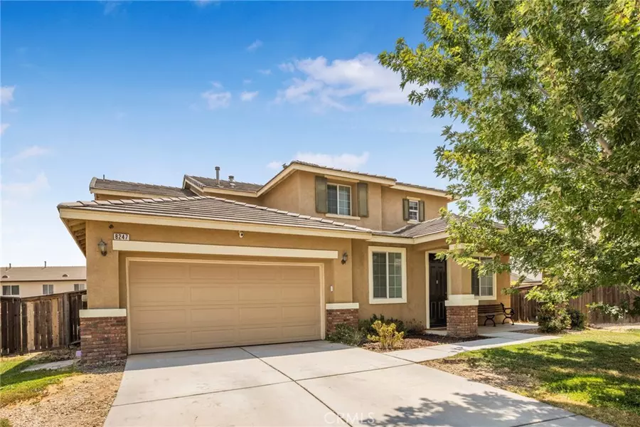 8247 Cleveland AVE, Oak Hills, CA 92344