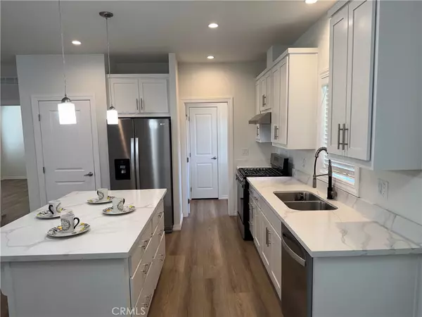 Rowland Heights, CA 91748,1560 Otterbein AVE #12