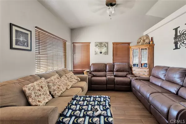 Hesperia, CA 92345,6731 Banyan AVE